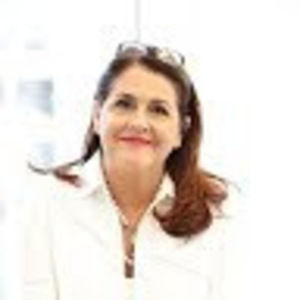 Meet your Posher, Deborah